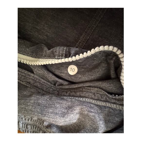 Lululemon Gray Dance Studio Capri Pants Women’s Size 10 Drawstring - Picture 5 of 5